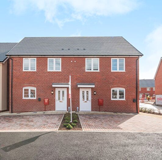 3 Bedroom Semi-detached House For Sale In Jasmine Place, Epping Forest, EN9