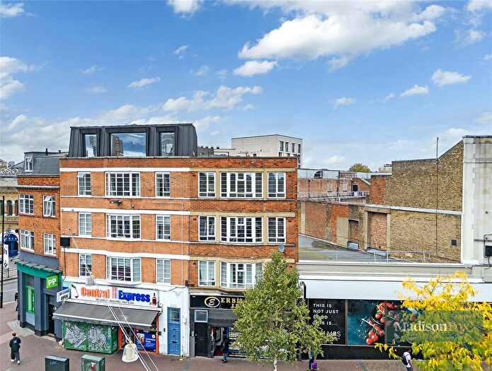 1 Bedroom Flat To Rent In Mare Street, Hackney, London, E8