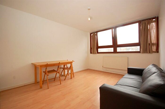 1 Bedroom Flat To Rent In Crondall Street, Hoxton, N1