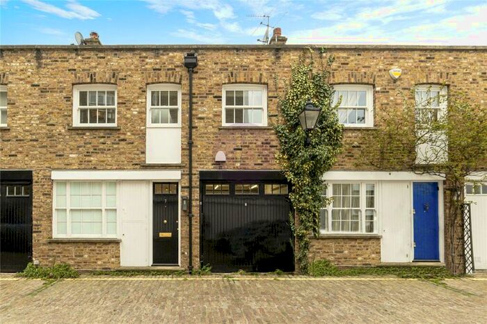 2 Bedroom Mews To Rent In Abercorn Close, St Johns Wood, London, NW8