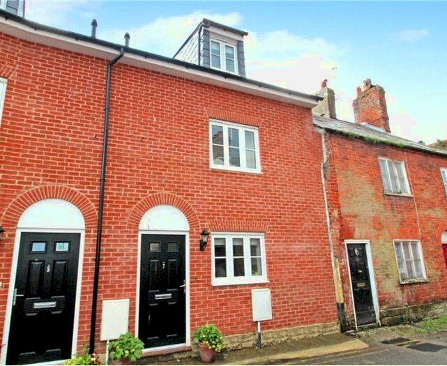 3 Bedroom Terraced House To Rent In King Street, Bridport DT6