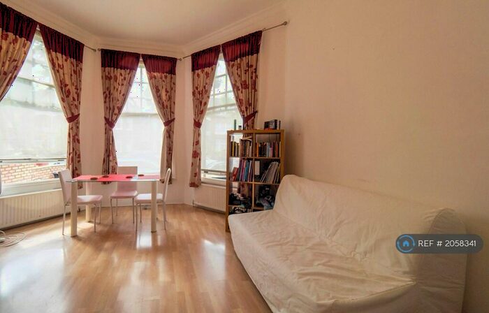1 Bedroom Flat To Rent In Queens Avenue, London, N10