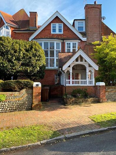 2 Bedroom Flat To Rent In Fairfield Road, Meads, BN20