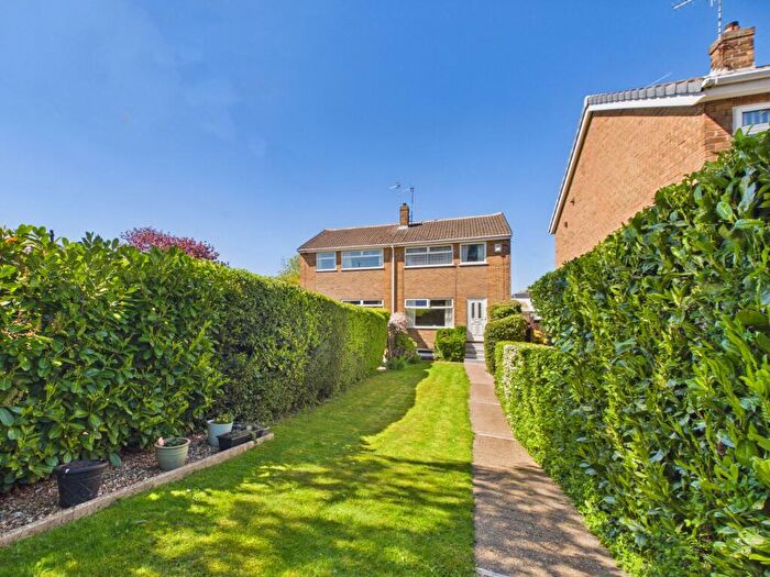 3 Bedroom Semi Detached House For Sale In Rolleston Drive, Arnold, Nottingham, NG5
