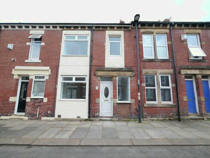 4 Bedroom Terraced House To Rent In Victoria Avenue, Wallsend, NE28