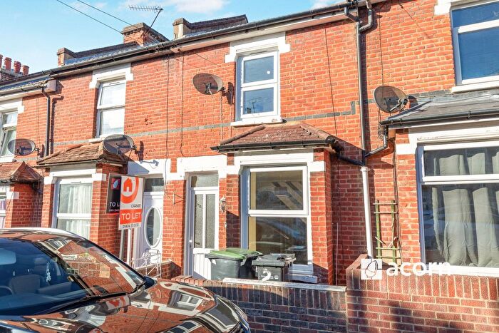 3 Bedroom Terraced House To Rent In Wingfield Road, Gravesend, DA12
