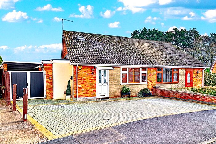3 Bedroom Bungalow For Sale In Talbot Avenue, Orton Longueville, Peterborough, PE2