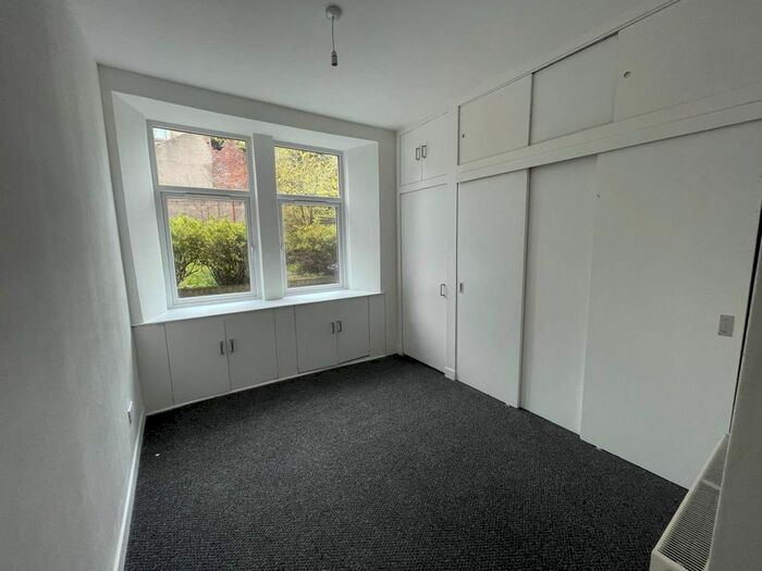 1 Bedroom Flat To Rent In Cleghorn Street, Dundee, DD2