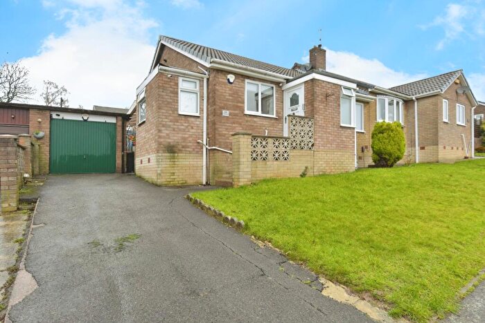 2 Bedroom Semi-Detached Bungalow For Sale In Lime Grove, Mexborough, S64