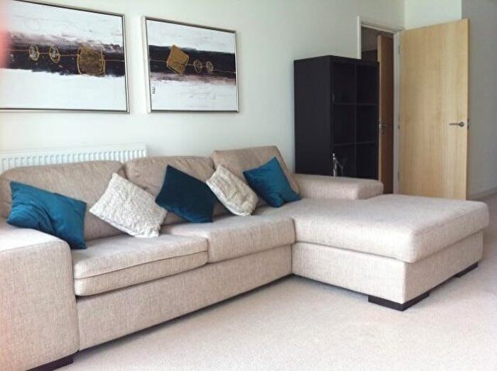 1 Bedroom Apartment To Rent In Stainsby Road, London, E14