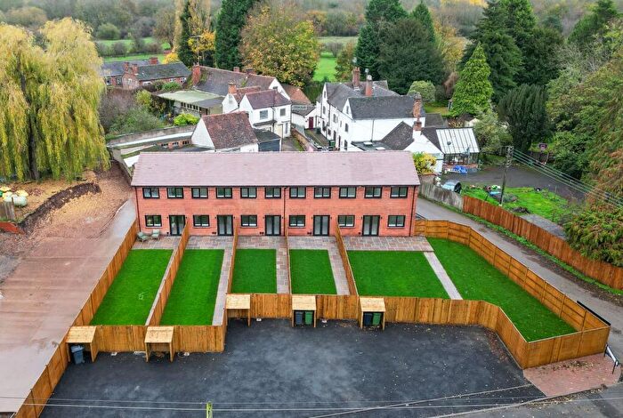 2 Bedroom Terraced House For Sale In Marlfield Lane, Redditch, B98