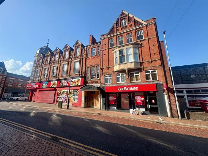 2 Bedroom Flat For Sale In Midland Road, Wellingborough, NN8