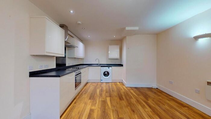 2 Bedroom Detached House To Rent In Chingford Mount Road, London, E4