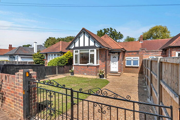 3 Bedroom Semi-Detached Bungalow For Sale In Southwood Drive, Surbiton, KT5