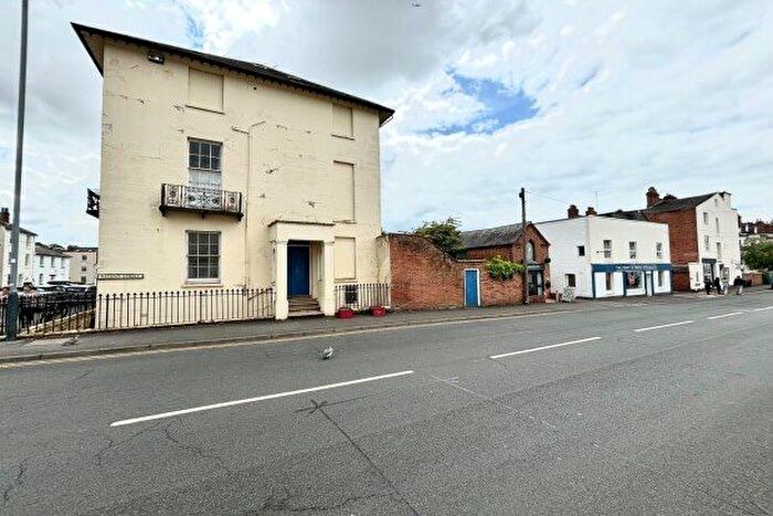 1 Bedroom Flat To Rent In Regent Street, Leamington Spa, CV32