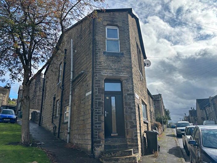 1 Bedroom Terraced House For Sale In Prince Street, Keighley, West Yorkshire, BD22