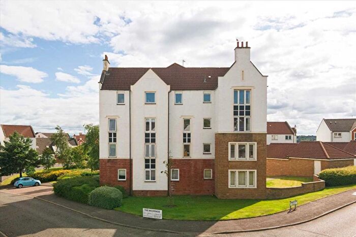 2 Bedroom Flat For Sale In The Moorings, Dalgety Bay, KY11