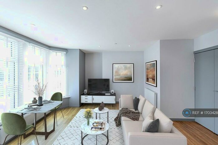 1 Bedroom Flat To Rent In Godfrey Road, Newport, NP20