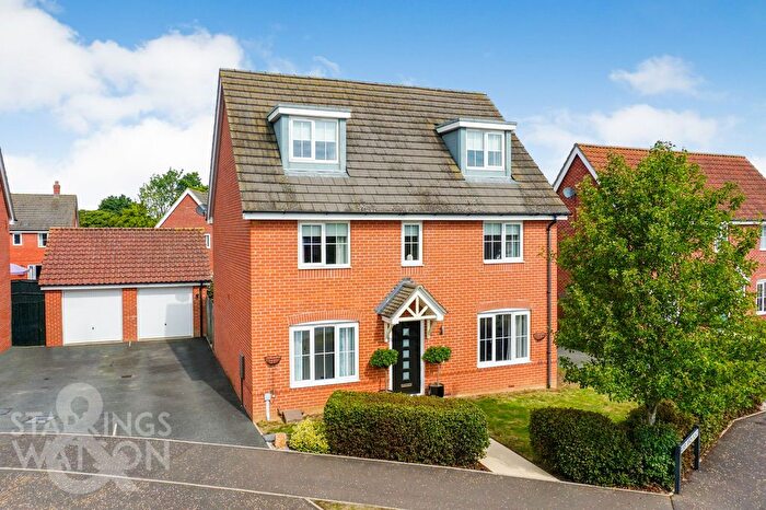 5 Bedroom Detached House For Sale In Oak Road, Dereham, NR20