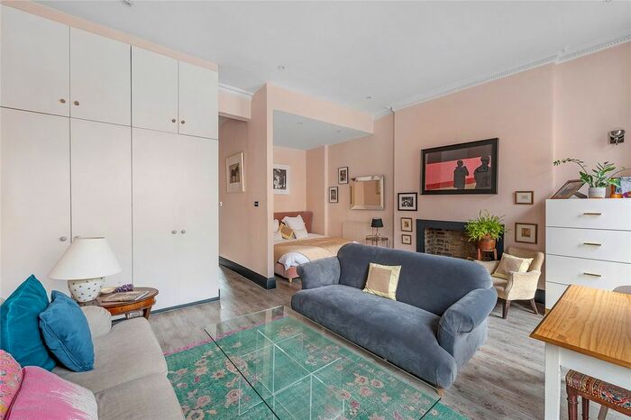 1 Bedroom Flat For Sale In Ebury Street, London, SW1W