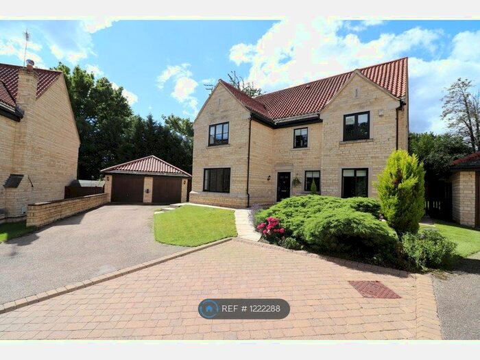 6 Bedroom Detached House To Rent In Dalton Walk, Burghwallis, Doncaster, DN6