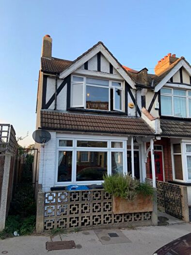 2 Bedroom Terraced House To Rent In Latimer Road, Croydon, CR0