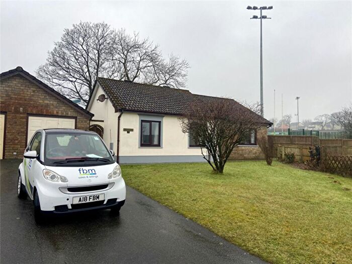 2 Bedroom Bungalow To Rent In Springfield Park, Narberth, Pembrokeshire, SA67