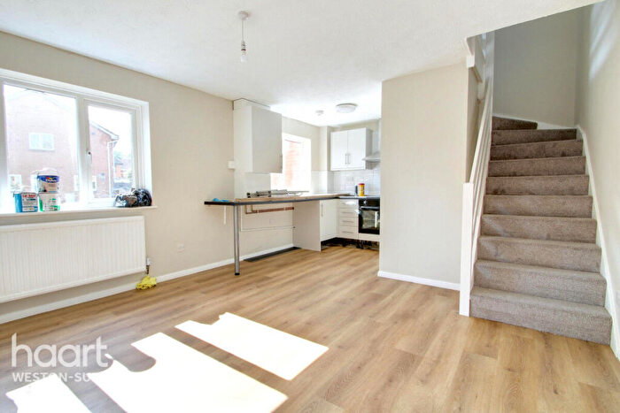 1 Bedroom Terraced House To Rent In Finmere Gardens, Weston-Super-Mare, BS22