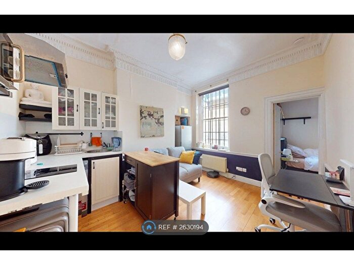 1 Bedroom Flat To Rent In Craven Street, London, WC2N