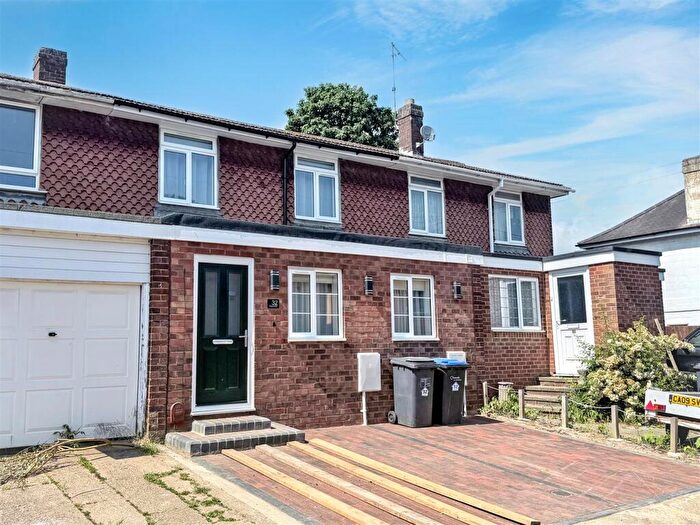 1 Bedroom Terraced House To Rent In Sulgrave Road - Head, Northampton, NN5