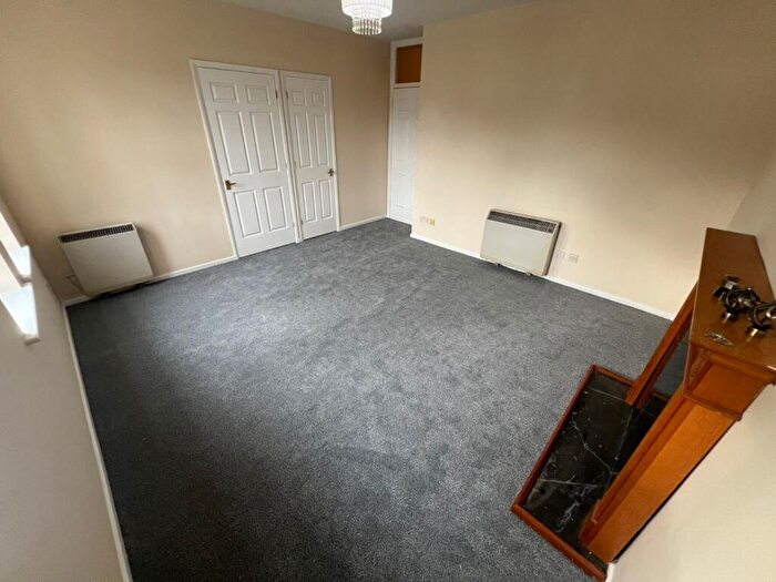 House To Rent In Lavenham Court, Peterborough, PE2