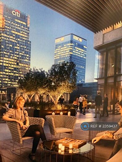 2 Bedroom Flat To Rent In Park Drive, London, E14