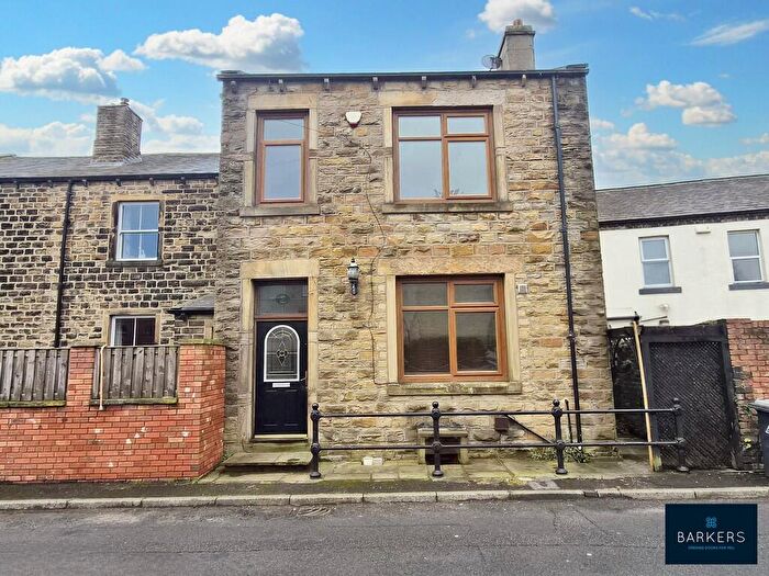 3 Bedroom End Of Terrace House For Sale In Craven Lane, Gomersal, BD19