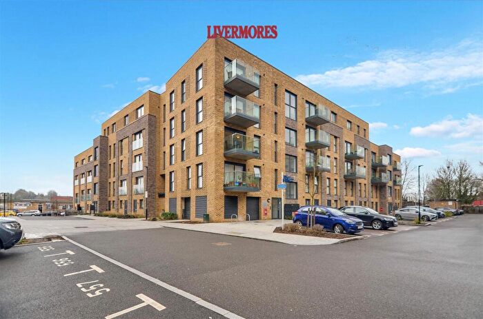 1 Bedroom Flat For Sale In James Smith Court, Dartford, DA1