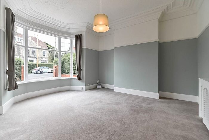 2 Bedroom Flat To Rent In Davenport Avenue, Hessle, East Yorkshire, HU13