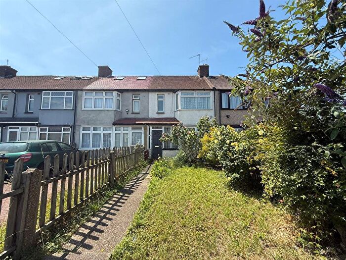 3 Bedroom Terraced House To Rent In Ian Square, Enfield, EN3