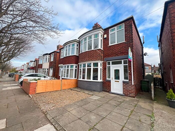 3 Bedroom Semi-Detached House For Sale In Ripon Road, Redcar, TS10