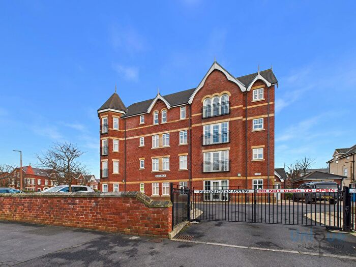 2 Bedroom Flat For Sale In Dunes House, Fairhaven Road, Lytham St. Annes, FY8