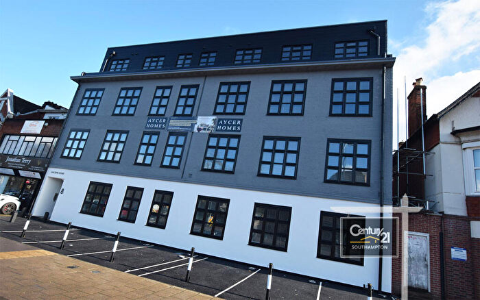 1 Bedroom Flat To Rent In |Ref: |, Chiltern House, College Place, Southampton, SO15