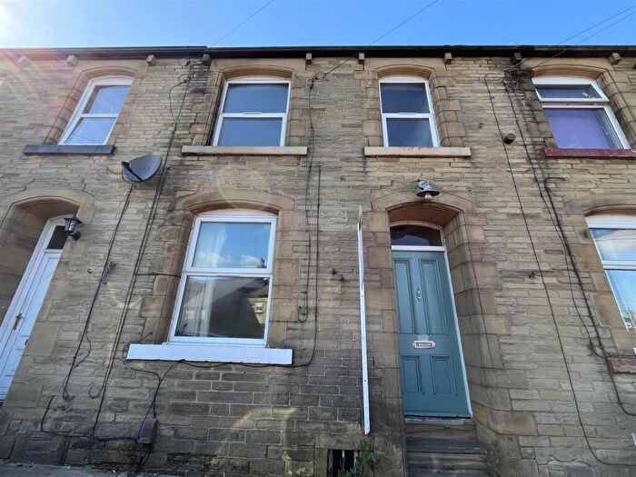 2 Bedroom Terraced House For Sale In Briggs Street, Queensbury, Bradford, BD13