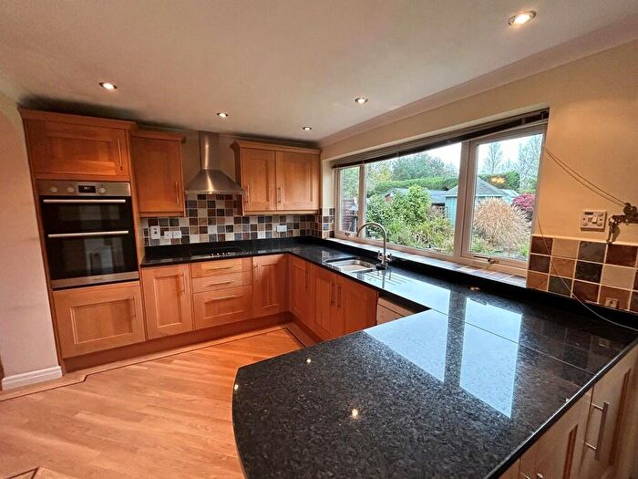 3 Bedroom Detached House To Rent In South Road, Bretherton, PR26