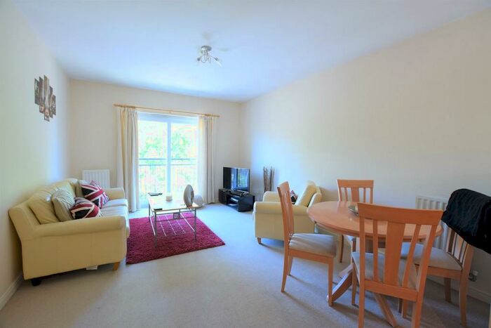 2 Bedroom Apartment To Rent In Victoria House, Scholars Court, Penkhull, ST4