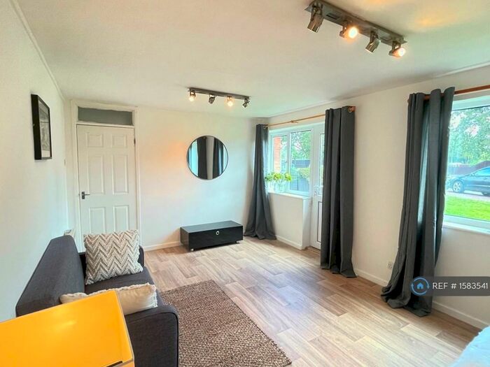 2 Bedroom Flat To Rent In Reid Way, King's Lynn, PE30