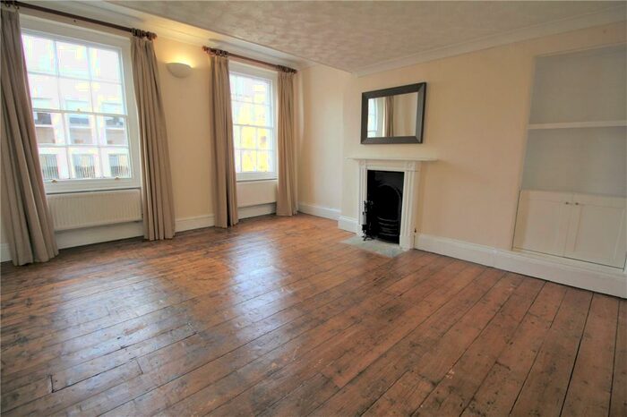 2 Bedroom Apartment To Rent In Flat, Wellington Street, Cheltenham, GL50