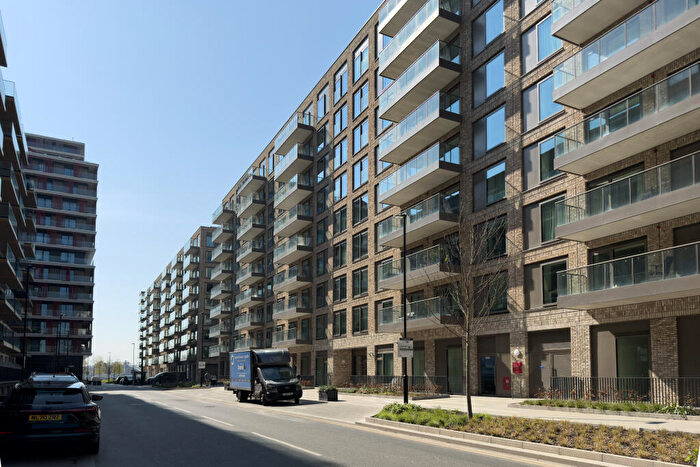 2 Bedroom Apartment To Rent In Royal Crest Avenue, London, E16