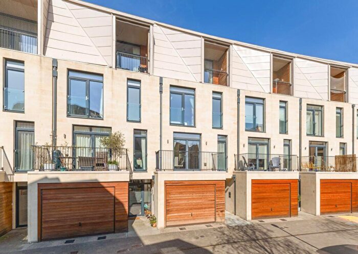 4 Bedroom Terraced House For Sale In Western Terrace, Victoria Bridge Road, BA2