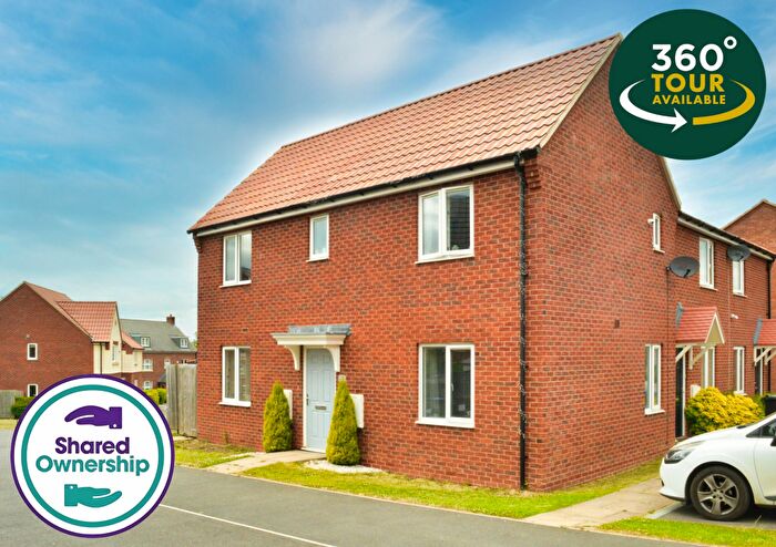 3 Bedroom Town House For Sale In Harris Drive, Houghton-On-The-Hill, Leicester, LE7