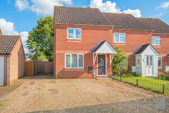 2 Bedroom End Of Terrace House For Sale In Blenheim Way, Watton, IP25