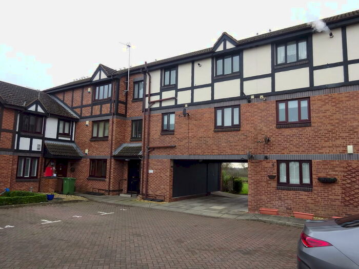2 Bedroom Apartment To Rent In Herons Court, The Moorings, Lydiate, L31