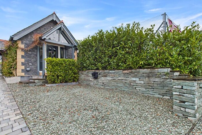 1 Bedroom Apartment To Rent In Queens Drive, Windermere, Cumbria, LA23